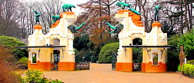 Вход в зоопарк Хагенбек