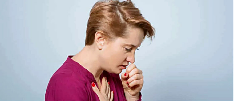Бронхит и кашель у женщины