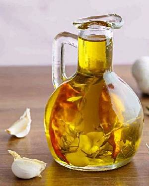оливковое масло с чесноком